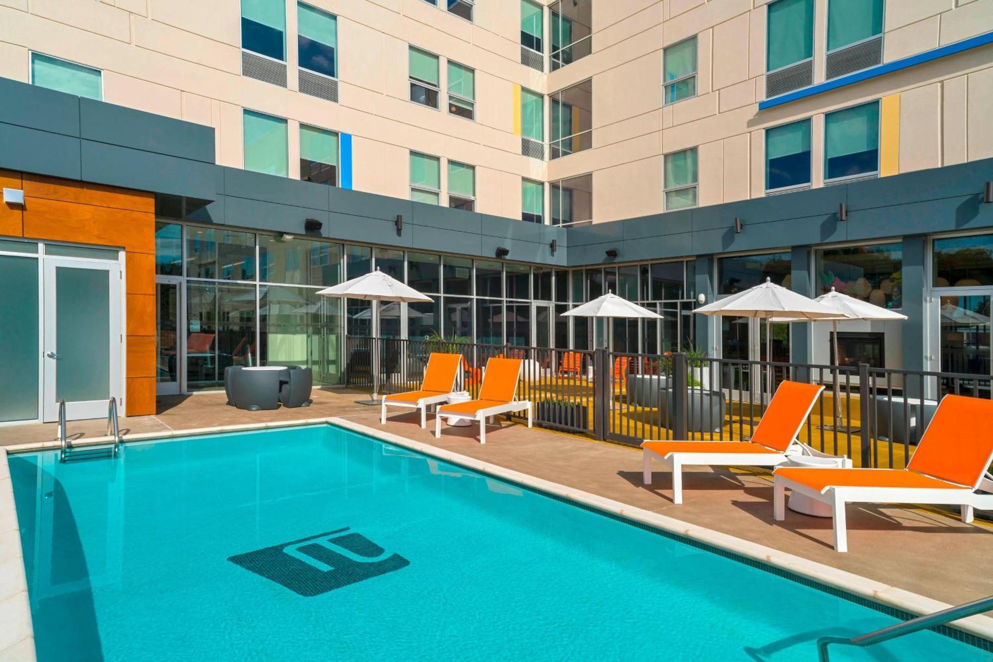 Aloft College Station Hotel Exterior foto